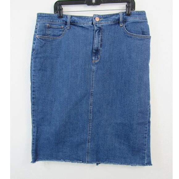 A.n.a. Size 18 Denim Knee Length Pencil Skirt Jeans Blue Casual Basics Western - Picture 2 of 4